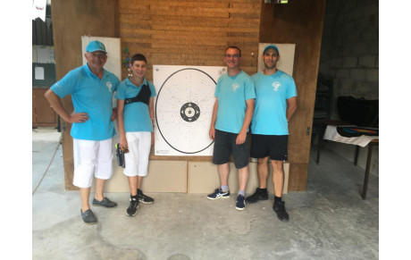 Encore un peloton aux carabiniers à Champs