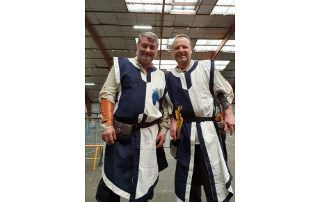 Spécial arc droit à Louvres