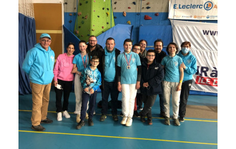 CR SALLE JEUNES Antoine en Or Clara et Juan en argent