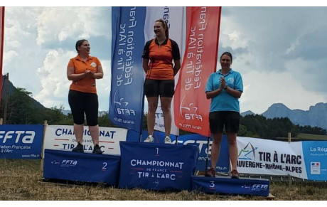Dorothée en Bronze au France Campagne