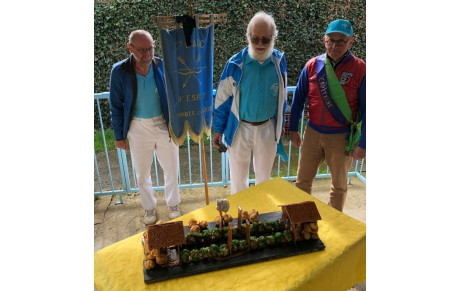 Michel fête ses 50 ans d'archerie
